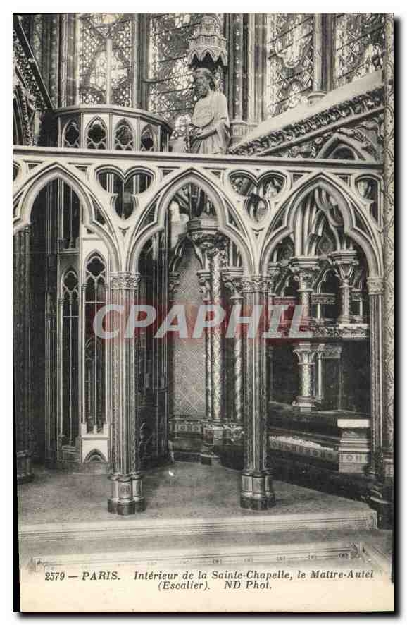 CPA Paris Interieur de la Sainte Chapelle le Maitre Autel Escalier