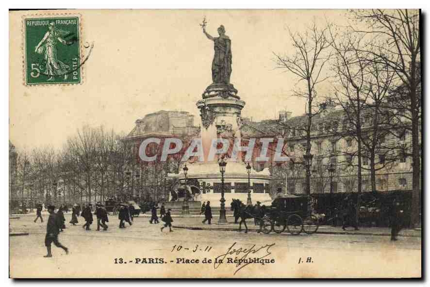 CPA Paris Place de la Republique 