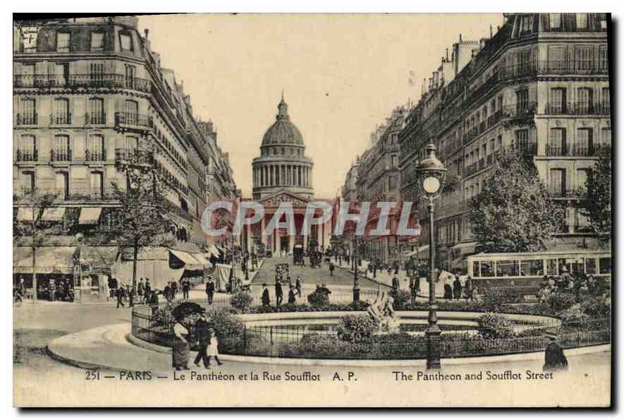 CPA Paris Le Pantheon et la rue Soufflot