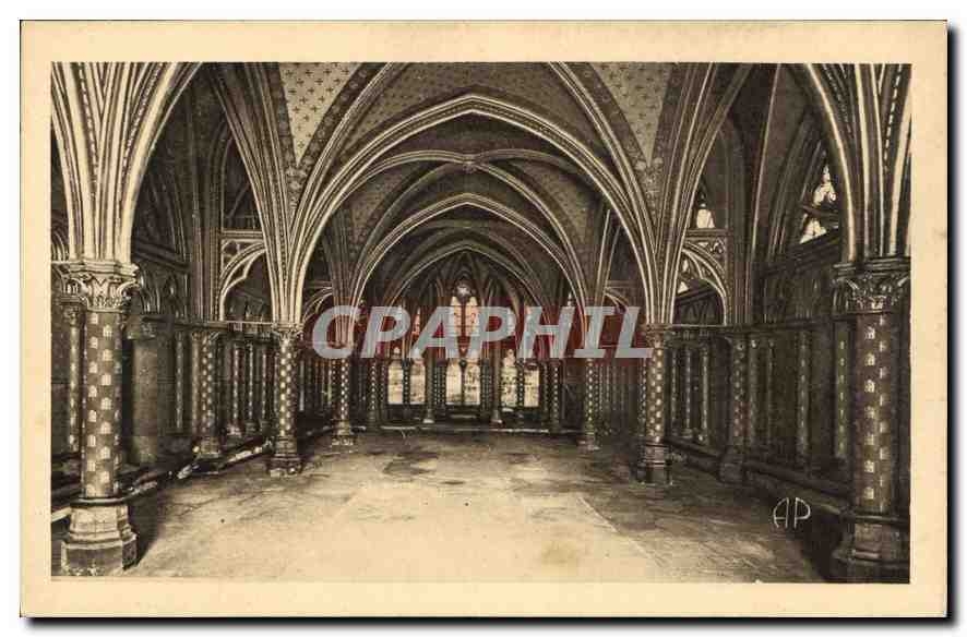 CPA Paris La Sainte Chapelle La Crypte 