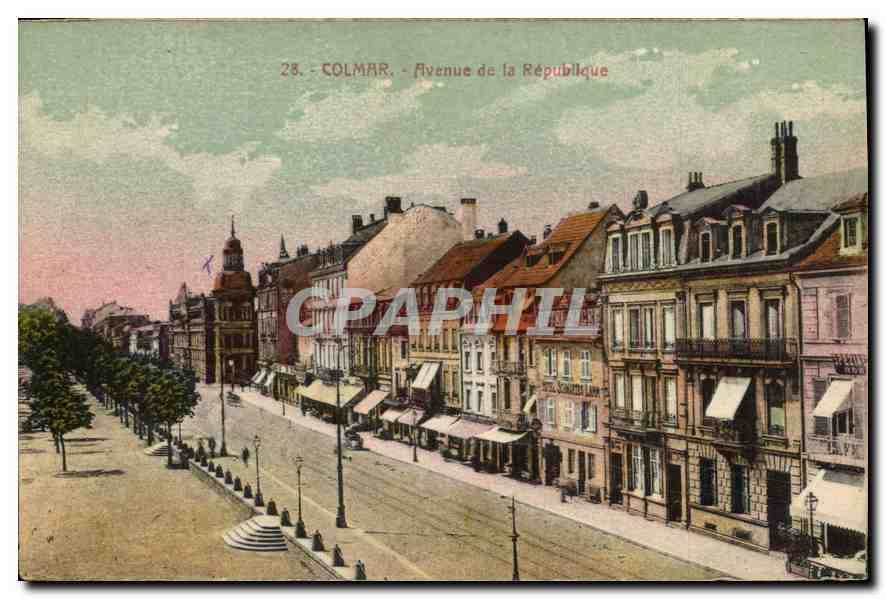 CPA Colmar Avenue de la Republique 