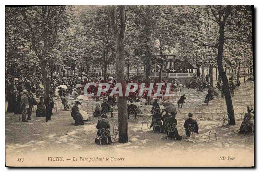 CPA Vichy Le Parc pendant le Concert 