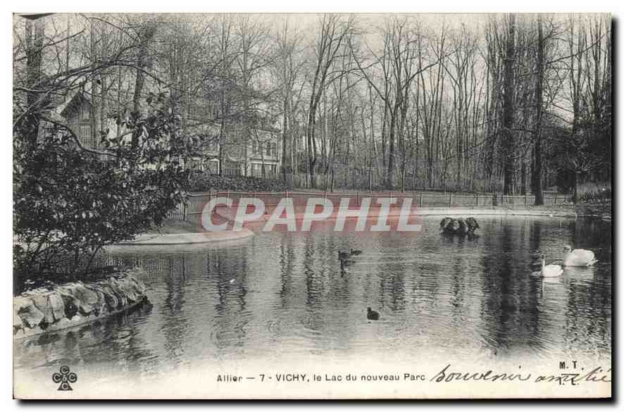 CPA Vichy Le Lac du nouveau Parc 