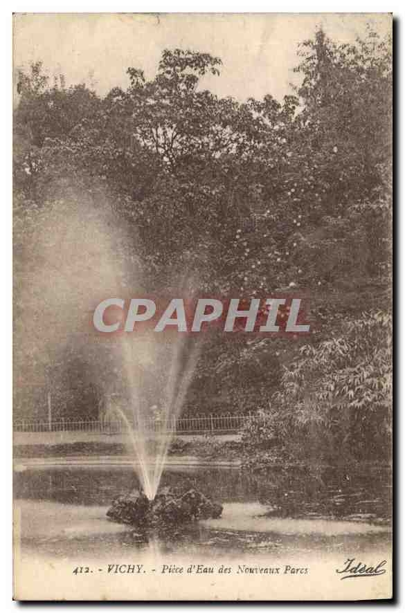 CPA Vichy Piece d'Eau des Nouveaux Parcs 