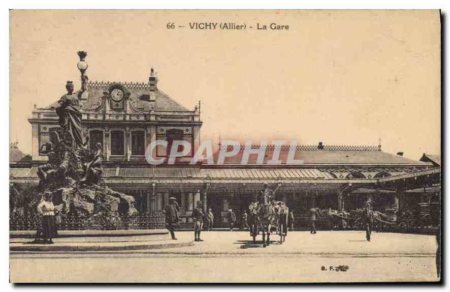 CPA Vichy Allier La Gare 