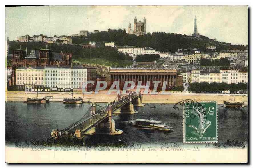 CPA Lyon Le Palais de Justice le Coteau de Fourviere et la Tour de Fourviere