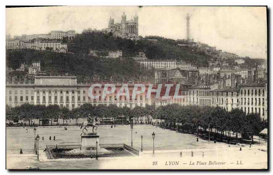 CPA Lyon La Place Bellecour 