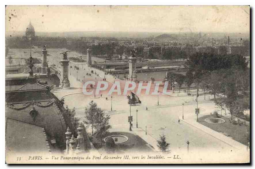 CPA Paris Vue Panoramique du Pont Alexandre III vers les Invalides