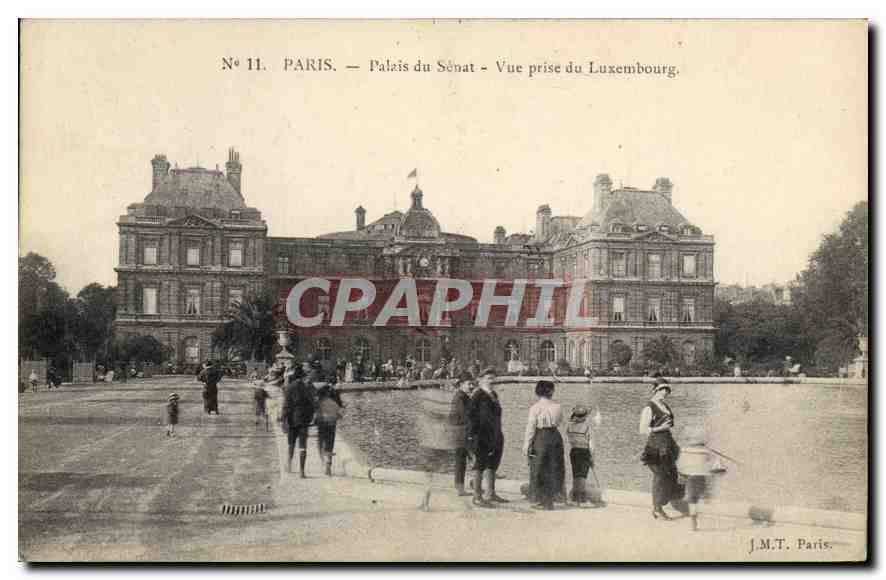 CPA Paris Palais du Senat Vue prise du Luxembourg 