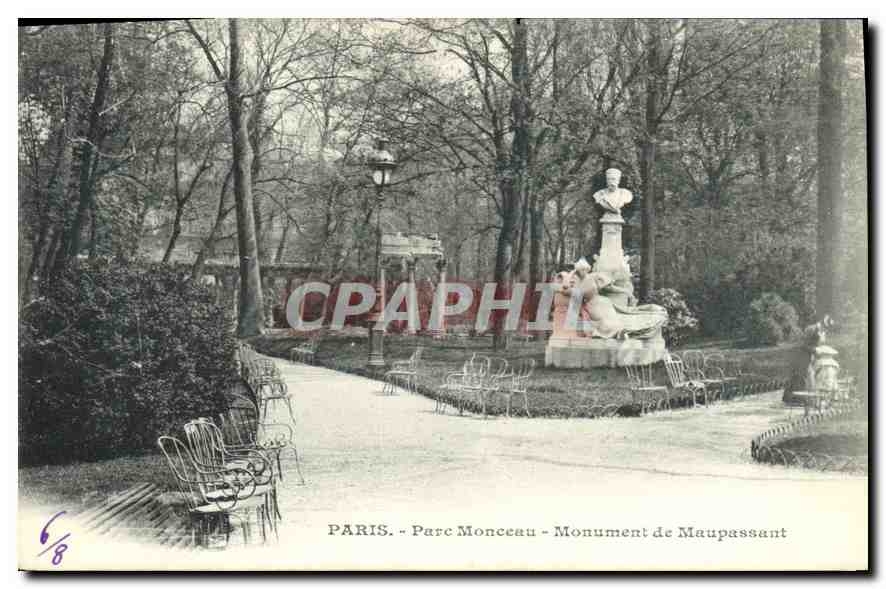 CPA Paris Parc Monceau Monument de Maupassant 