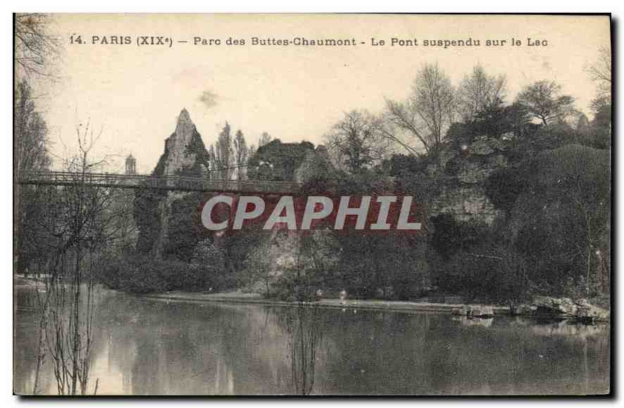 CPA Paris Parc des Buttes Chaumont Le Pont suspendu sur le Lac 