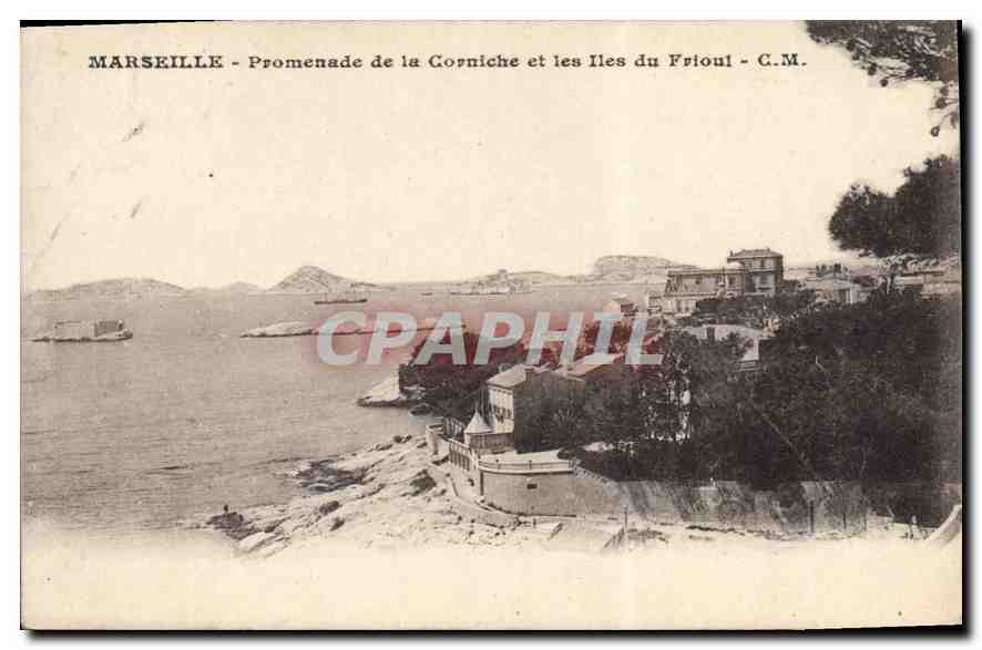 CPA Marseille Promenade de la Corniche et les Iles du Frioul 