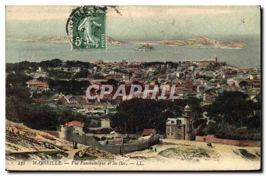 CPA Marseille Vue Panoramique et les Iles 