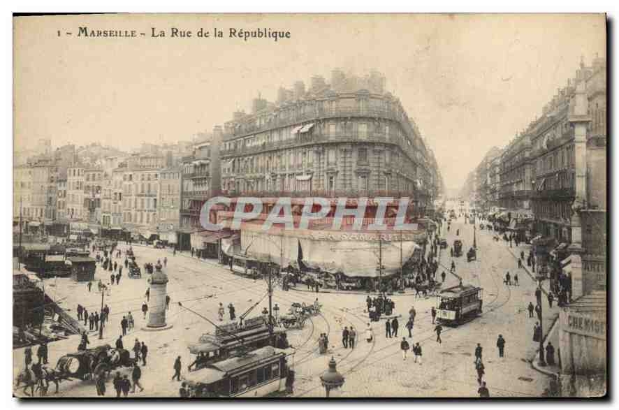 CPA Marseille La Rue de la Republique Tramway