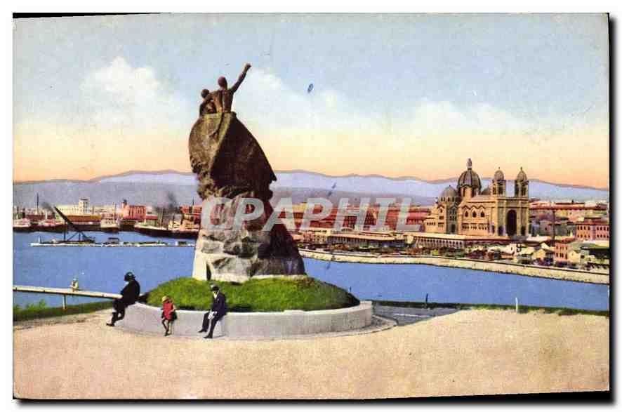 CPA Marseille Le Pharo Monument Aux 
