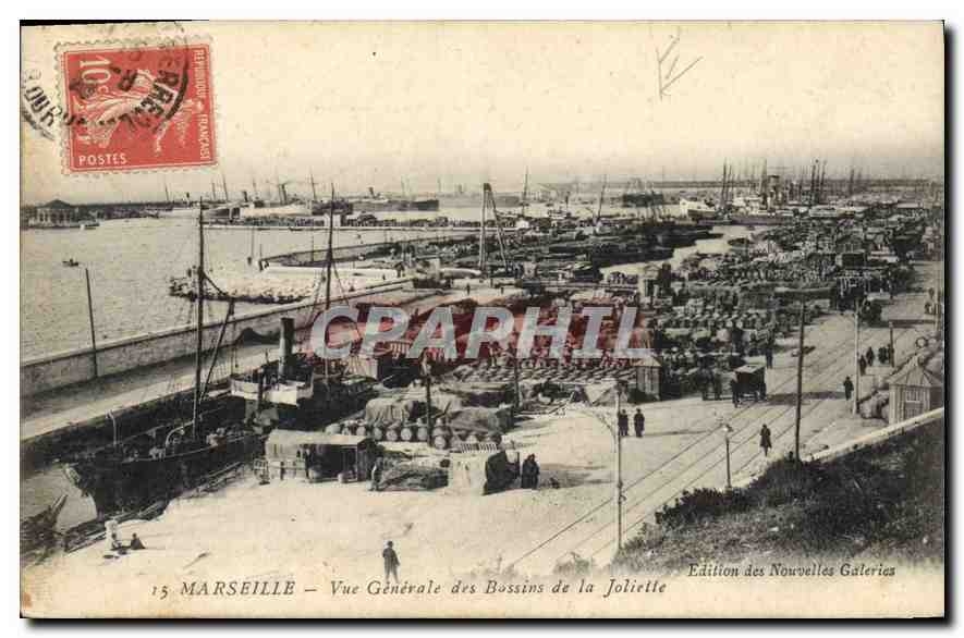 CPA Marseille Vue Generale des Bassins de la Joliette 