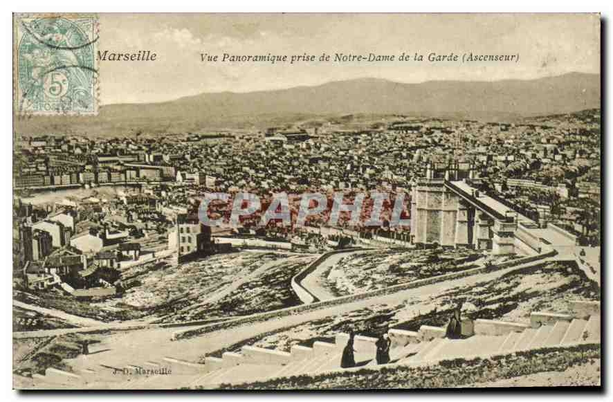 CPA Marseille Vue Panoramique prise de Notre Dame de la Garde Ascenseur 