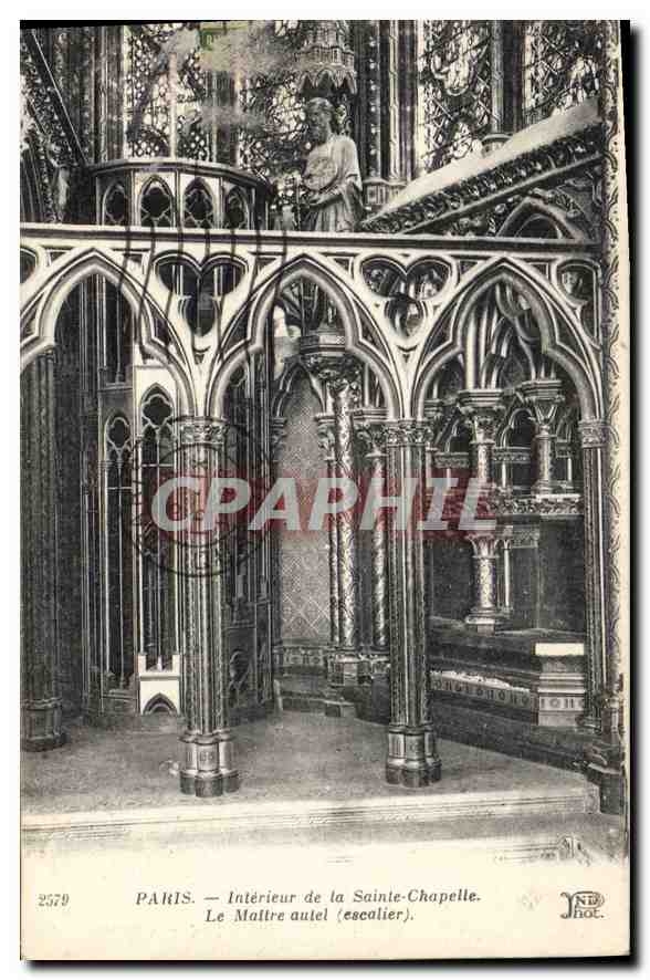 CPA Paris Interieur de la Sainte Chapelle Le Maitre autel escalier