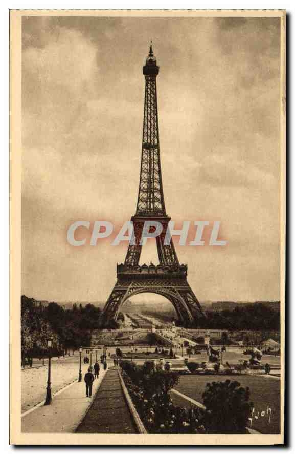 CPA Paris La Tour Eiffel 