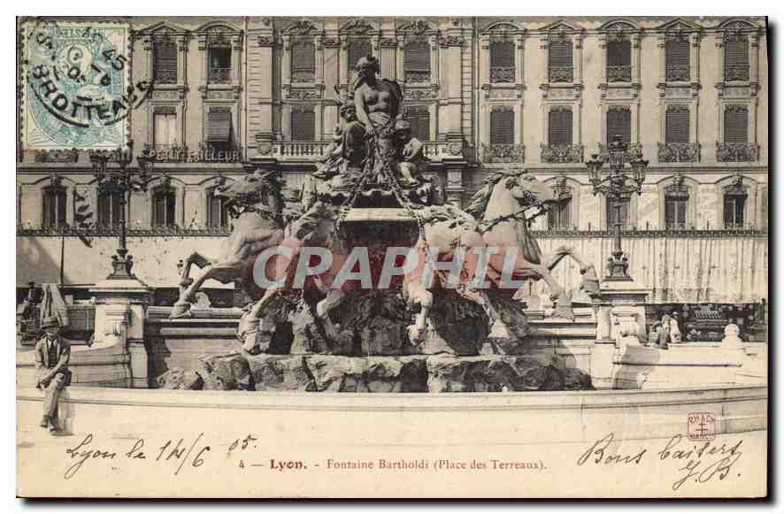CPA Lyon Fontaine Bartholdi (Place des Terreaux)