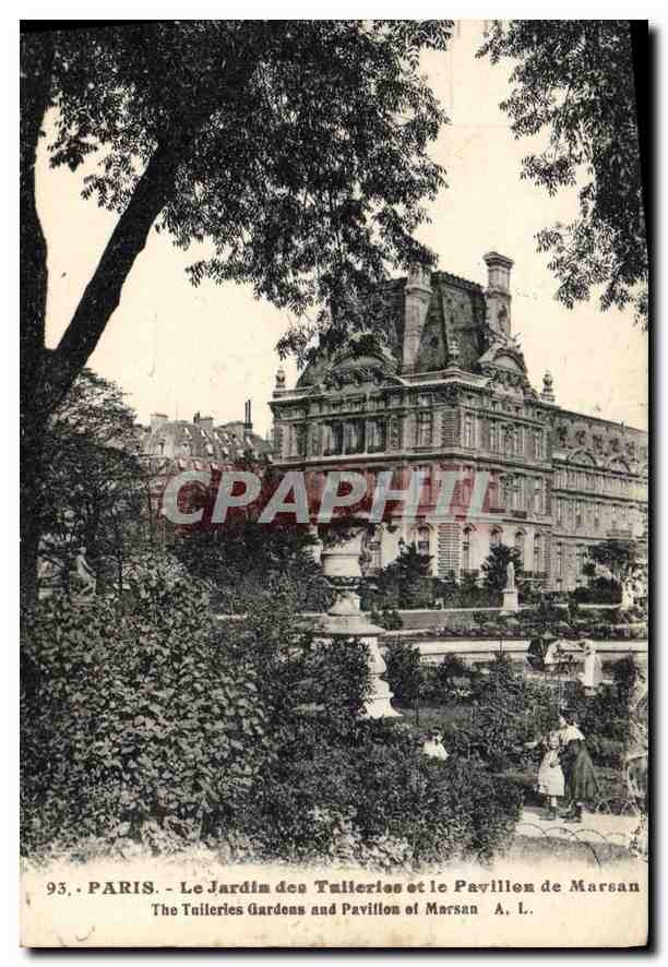 CPA Paris Le Jardin des Tuileries et le Pavillon de Marsan