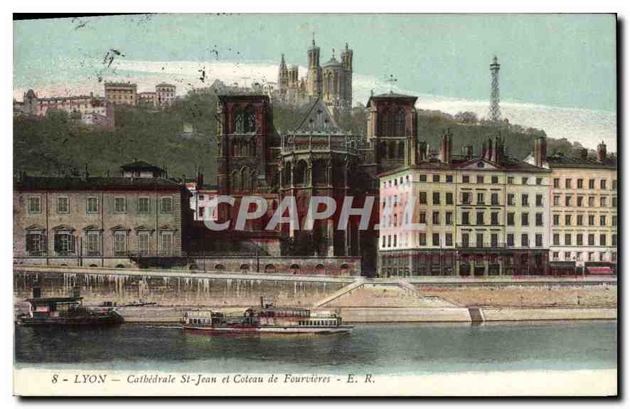 CPA Lyon Cathedrale St Jean et Coteau de Fourviere