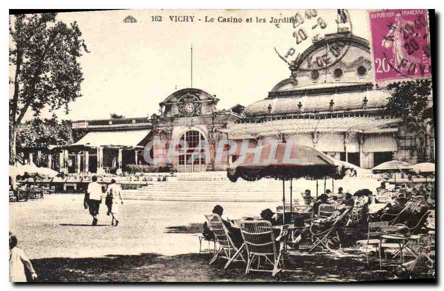 CPA Vichy Le Casino et les Jardins