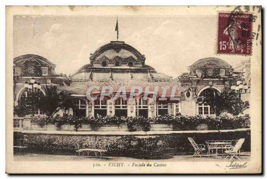 CPA Vichy Facade du Casino