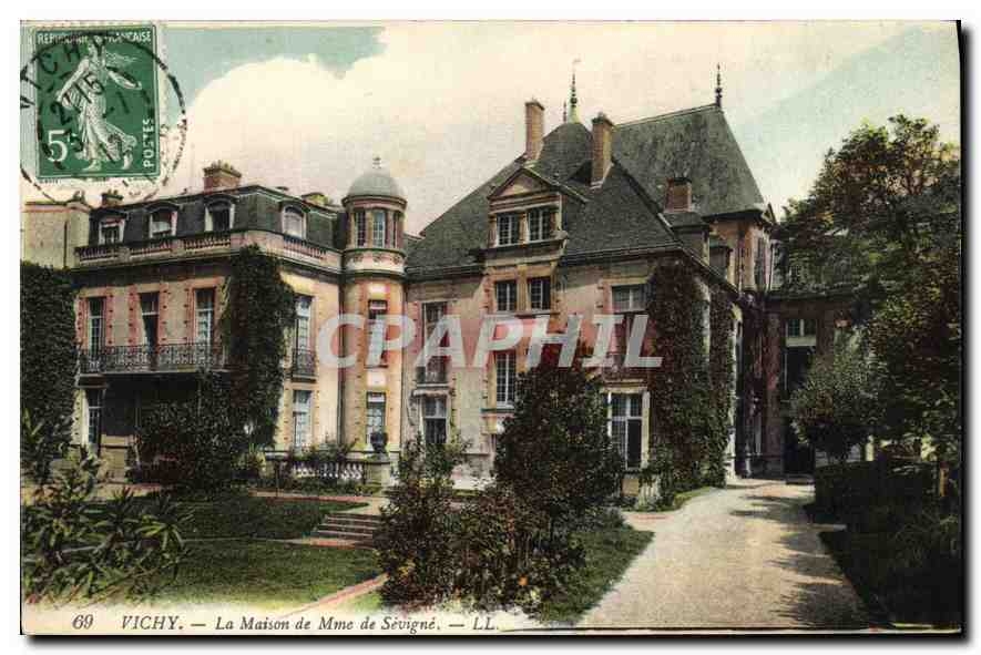 CPA Vichy La Maison de Mme de Sevigne