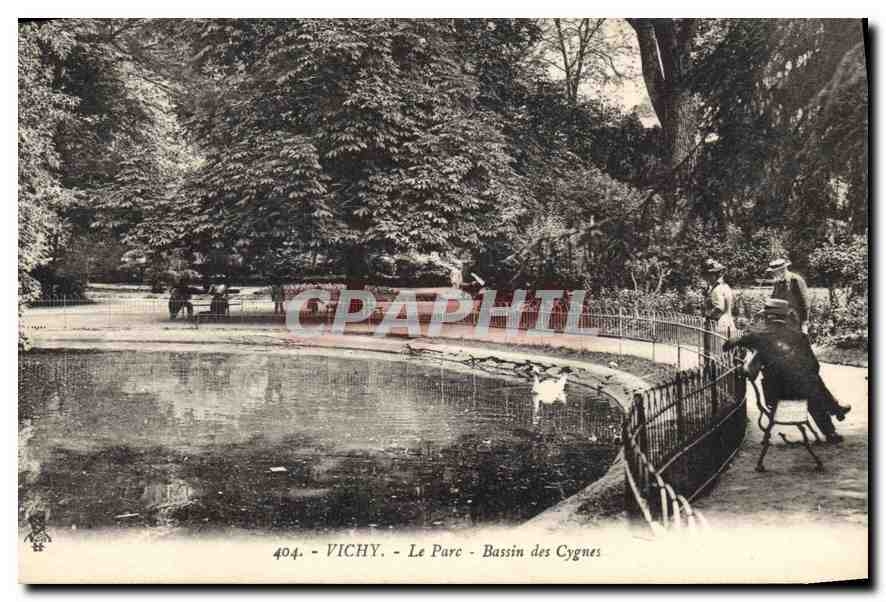 CPA Vichy Le Parc Bassin des Cygnes