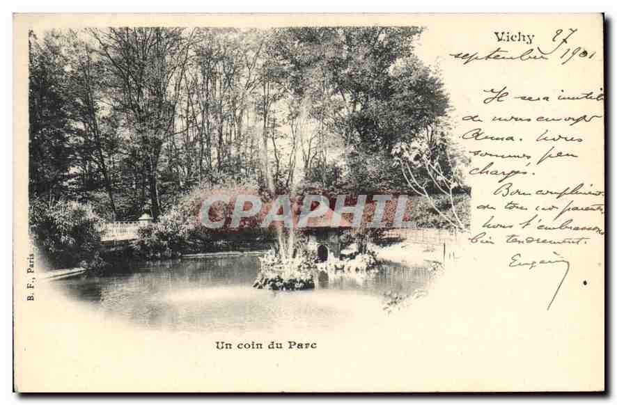 CPA Vichy Un Coin du Parc