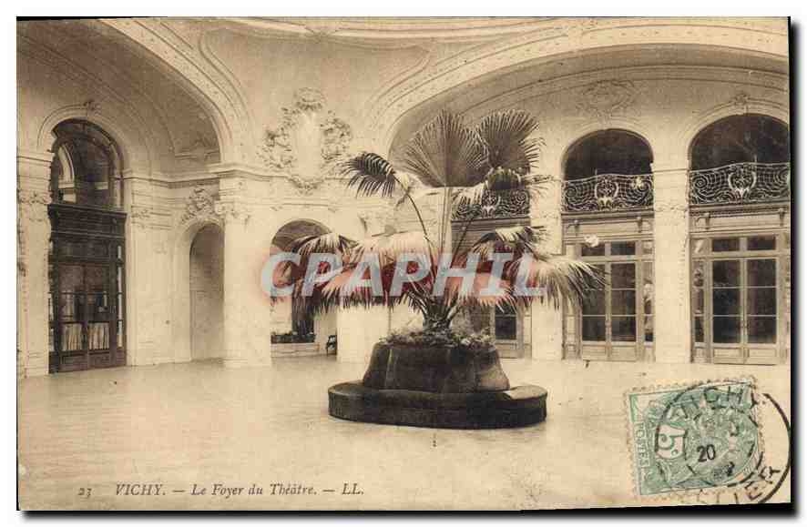 CPA Vichy Le Foyer du Theatre