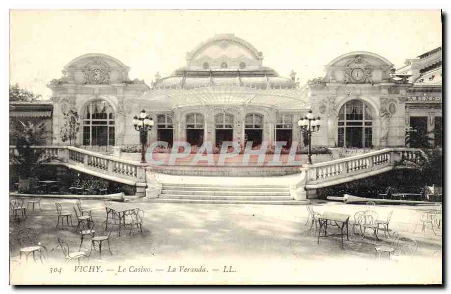 CPA Vichy Le Casino La Veranda