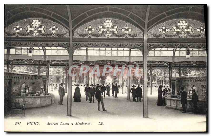 CPA Vichy Sources Lucas et Mesdames