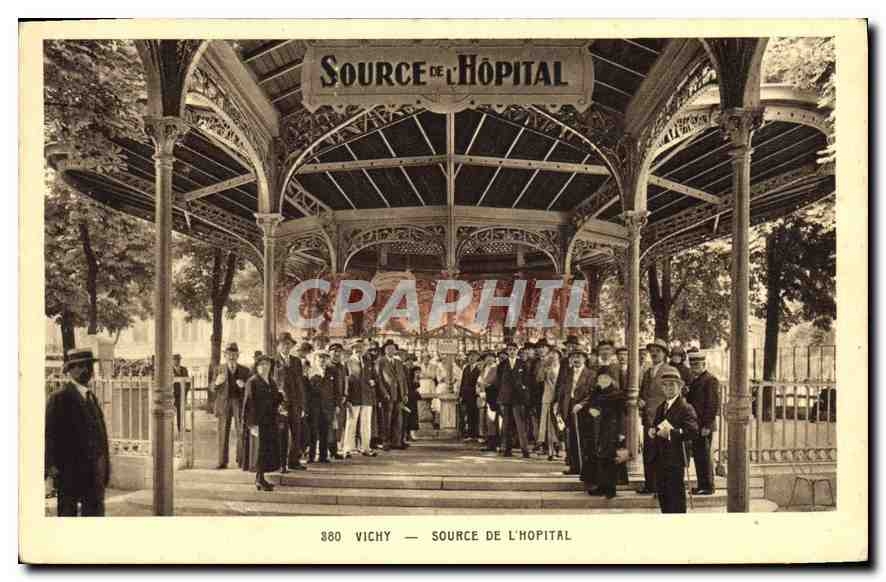 CPA Vichy Source de l'Hopital