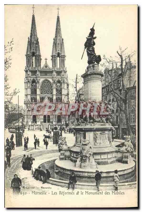 CPA Marseille Les Reformes et le Monument des Mobiles