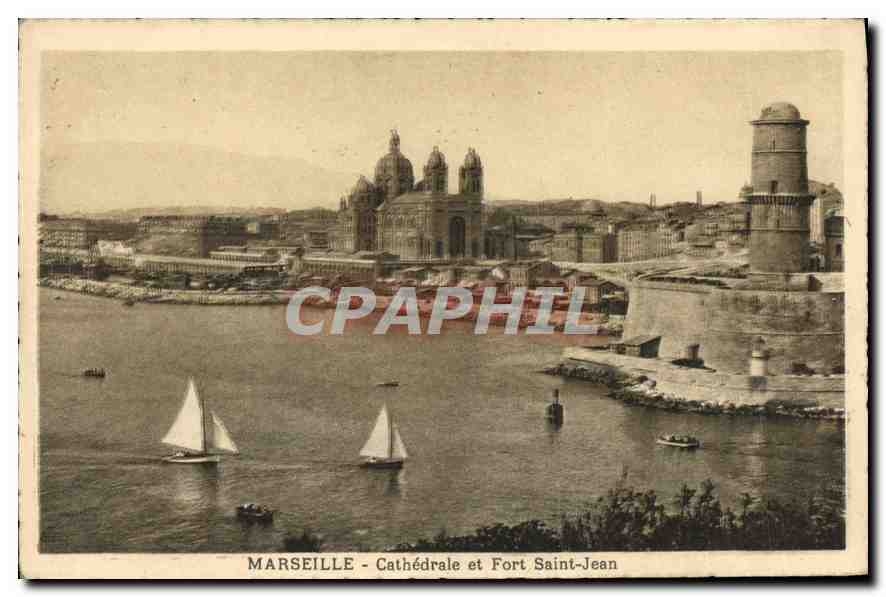 CPA Marseille Cathedrale et Fort Saint Jean