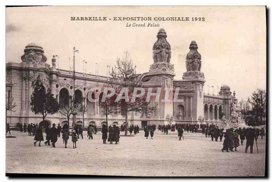 CPA Marseille Exposition Coloniale 1922 Le Grand Palais