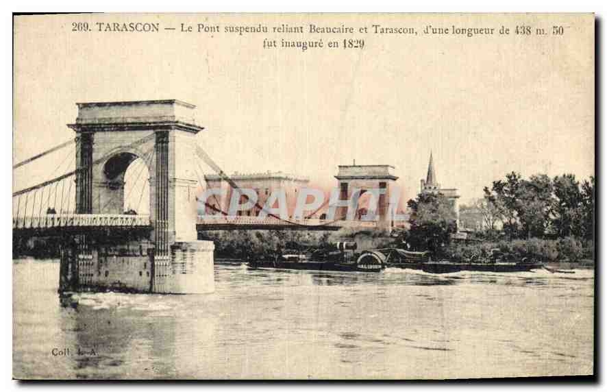 CPA Tarascon Le Pont suspendu reliant Beaucaire et Tarascon 