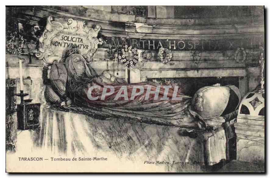 CPA Tarascon Tombeau de Sainte Marthe