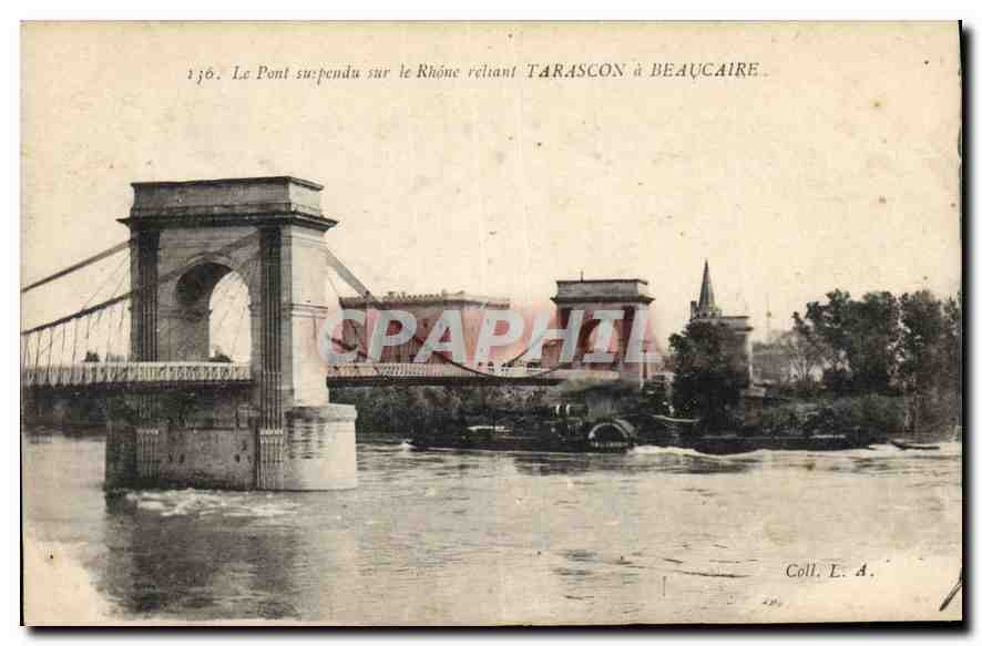 CPA Tarascon a Beaucaire Le Pont suspendu sur le Rhone