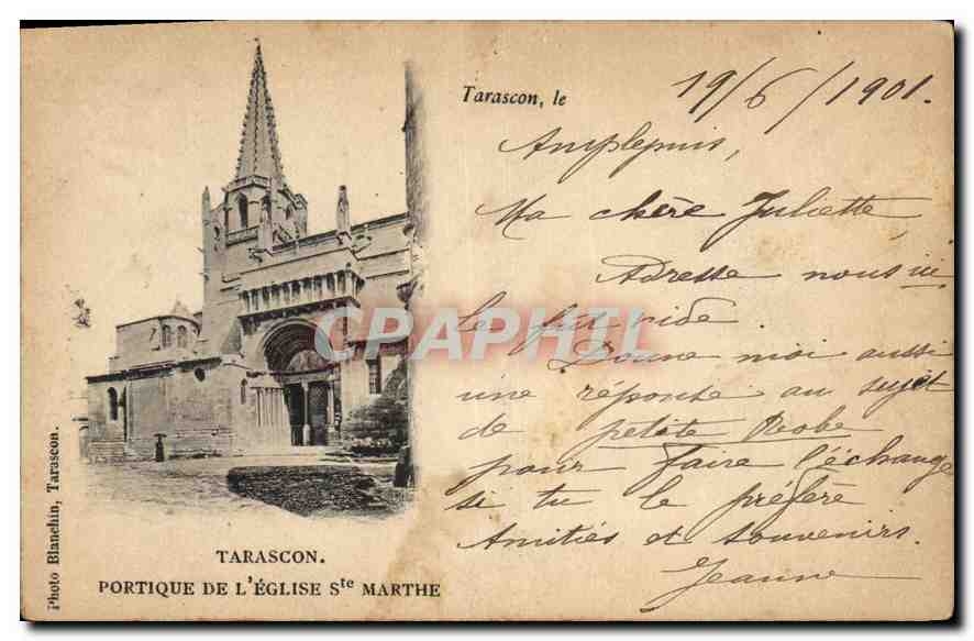 CPA Tarascon Portique de l' Eglise Ste Marthe