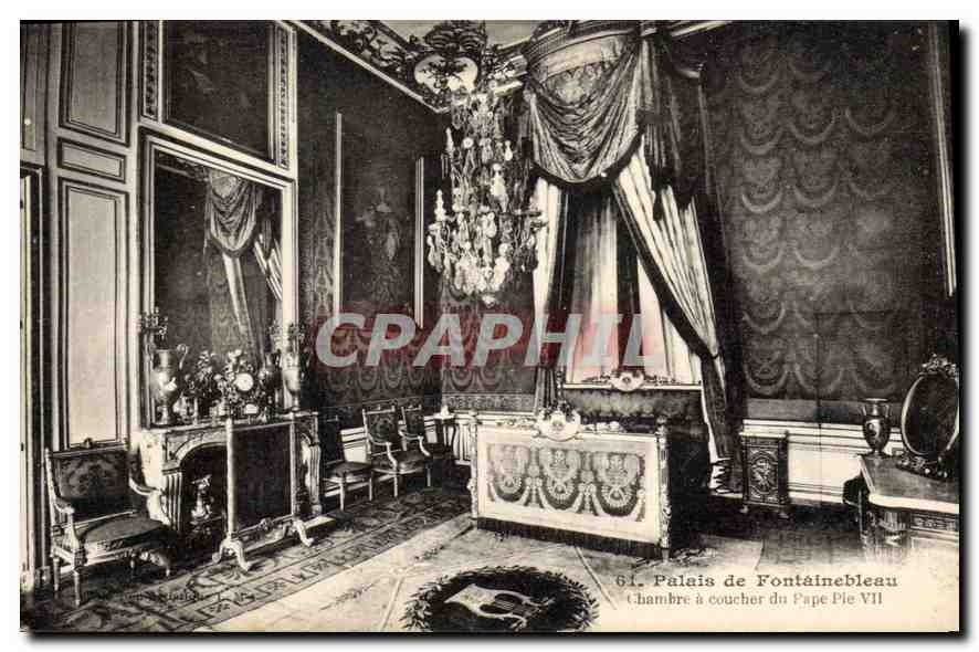 CPA Palais de Fontainebleau Champbre a coucher du Pape Pie VII