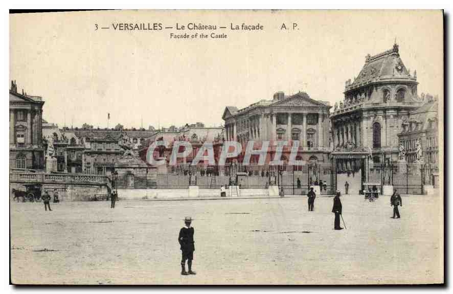 CPA Versailles Le Chateau La Facade 