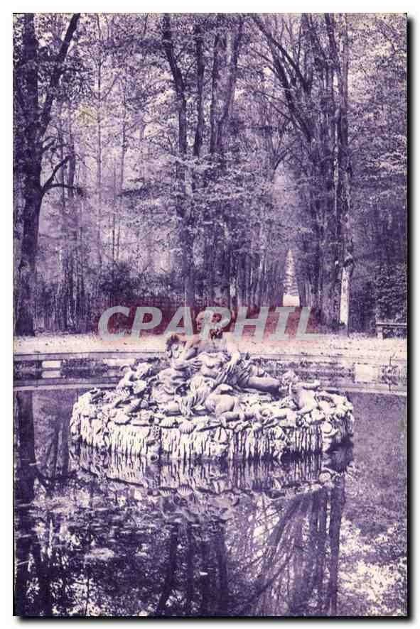 CPA Parc de Versailles Bassin de Saturne par Girardon 