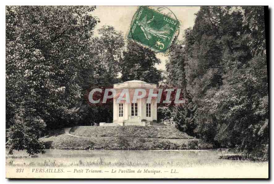 CPA Versailles Petit Trianon Le Pavillon de Musique 
