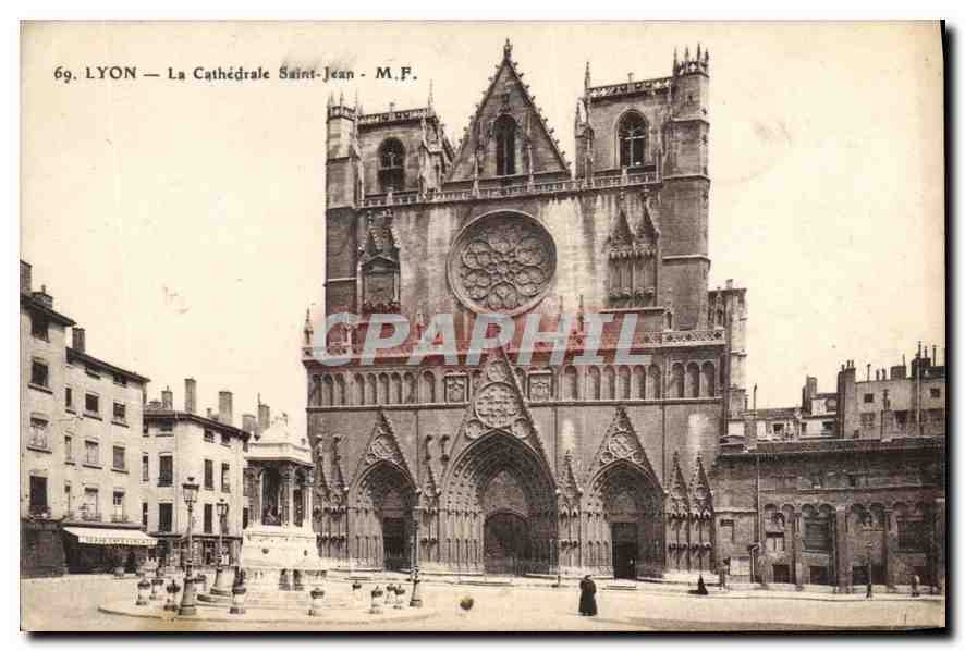 CPA Lyon La Cathedrale Saint Jean 