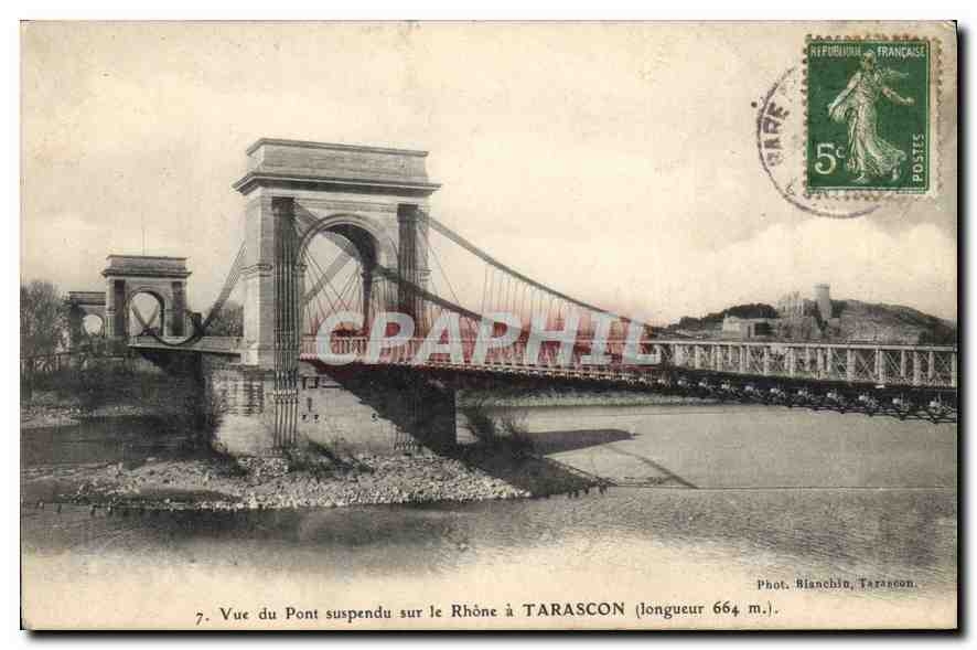 CPA Vue du Pont suspendu sur le Rhone a Tarascon
