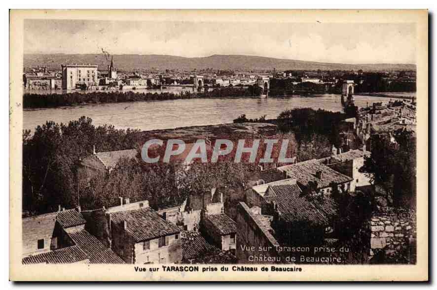CPA Vue sur Tarascon prise du Chateau de Beaucaire