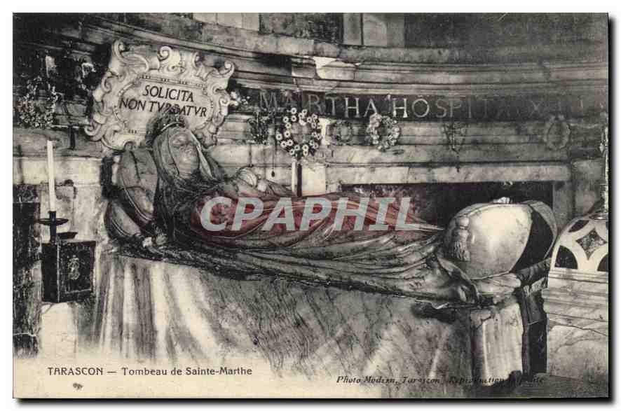 CPA Tarascon Tombeau de Sainte Marthe 